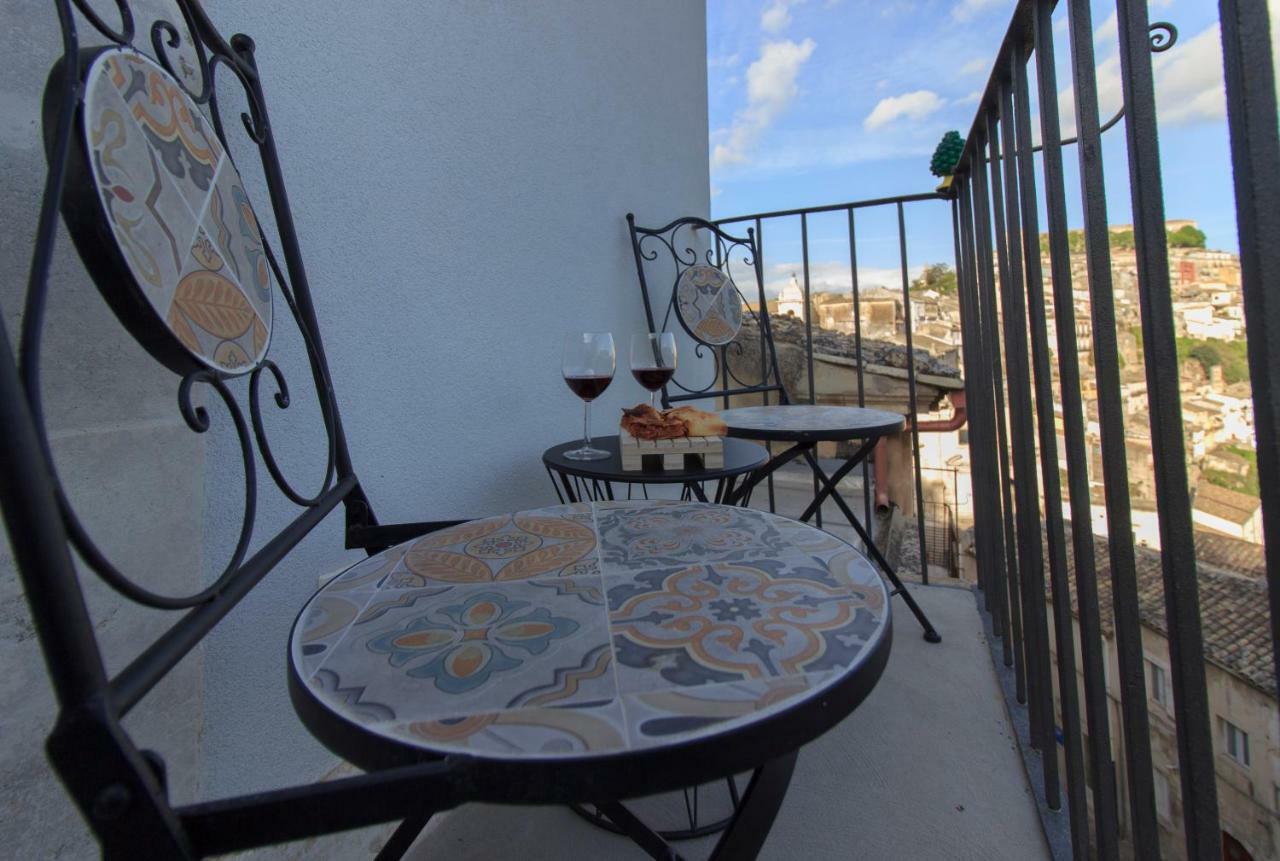 Il Sentiero Dell'Itria - Camere Con Vista Ragusa Exterior photo
